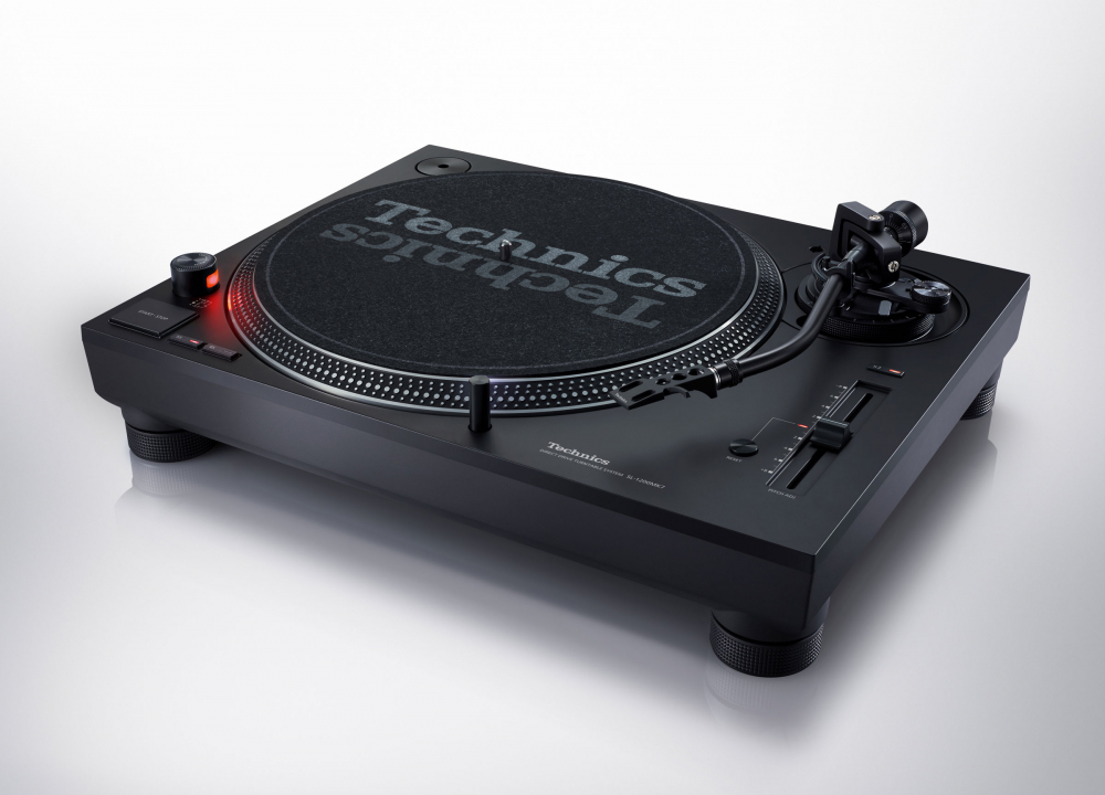 Technics unveils new SL-1200 MK7 and SL-1500C turntables