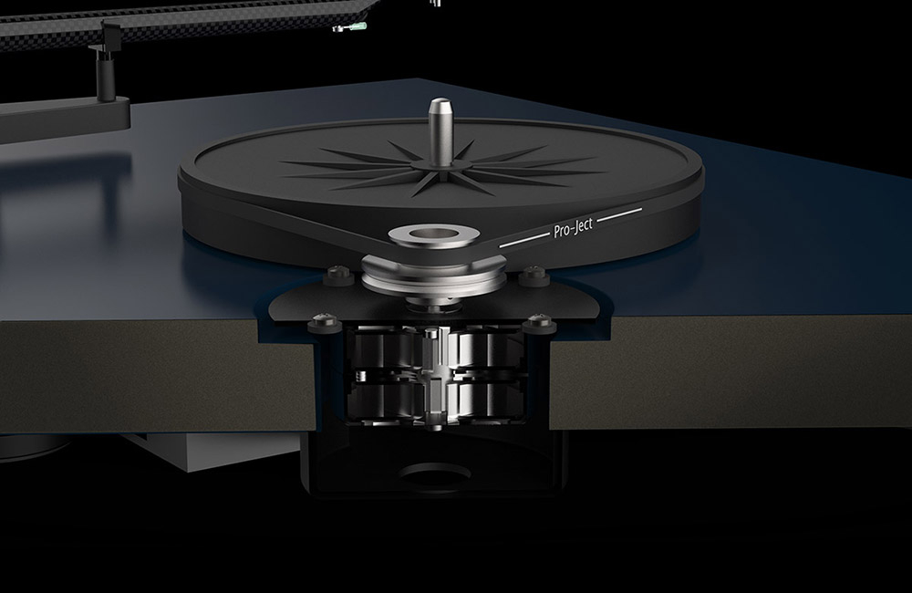 Pro-Ject launches new Debut Carbon Evolution record player