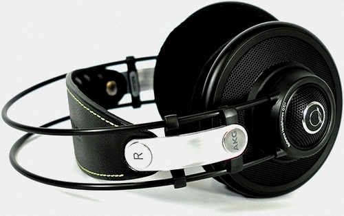 AKG Q701